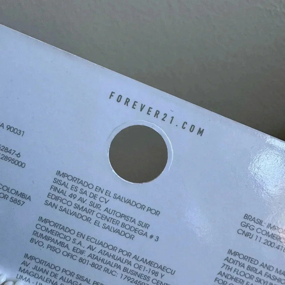 Forever 21 Daisy Choker Necklace – New with Tag - Picture 7 of 11